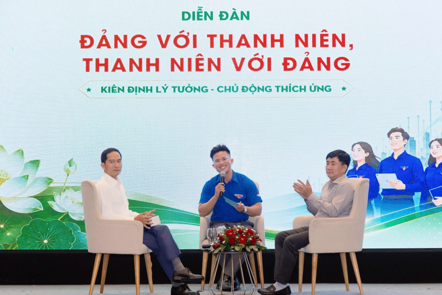 Đối thoại giữa Đảng ủy, Ban Giám đốc và lực lượng thanh niên