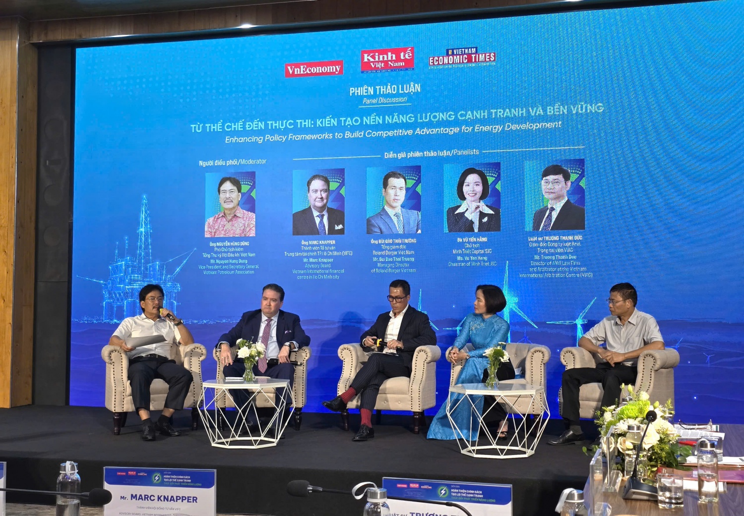 Anh hùng Lao động, TS. Nguyễn Hùng Dũng nêu hướng tháo gỡ điểm nghẽn để phát triển năng lượng TS Nguyễn Hùng Dũng: Cần hoàn thiện thể chế theo hướng đồng bộ, ổn định và có tính dự báo cao