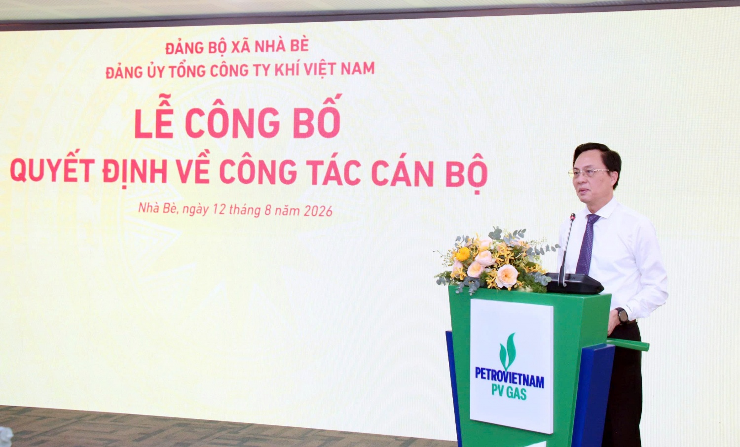 Đồng chí Bùi Minh Tiến phát biểu nhận nhiệm vụ Bí thư Đảng ủy PV GAS