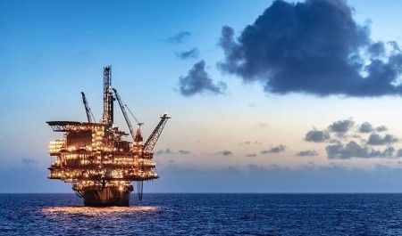 Mỹ mở đấu giá quyền khai thác dầu khí giữa khủng hoảng nguồn cung