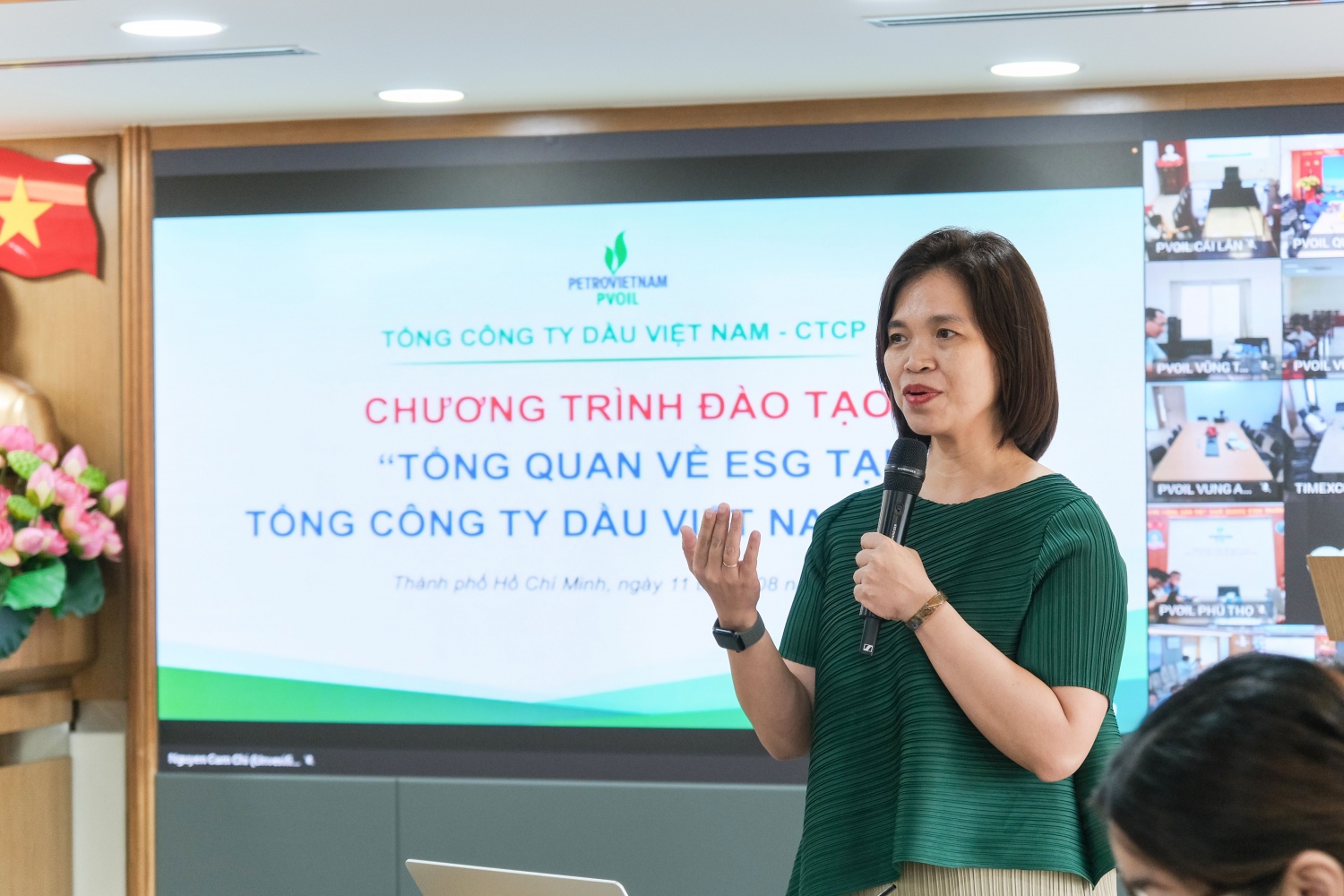 Chương trình do TS. Nguyễn Cẩm Chi - Giám đốc Tư vấn Phát triển Bền vững, Talent Gene trực tiếp giảng dạy. Chương trình do TS. Nguyễn Cẩm Chi - Giám đốc Tư vấn Phát triển Bền vững, Talent Gene trực tiếp giảng dạy.