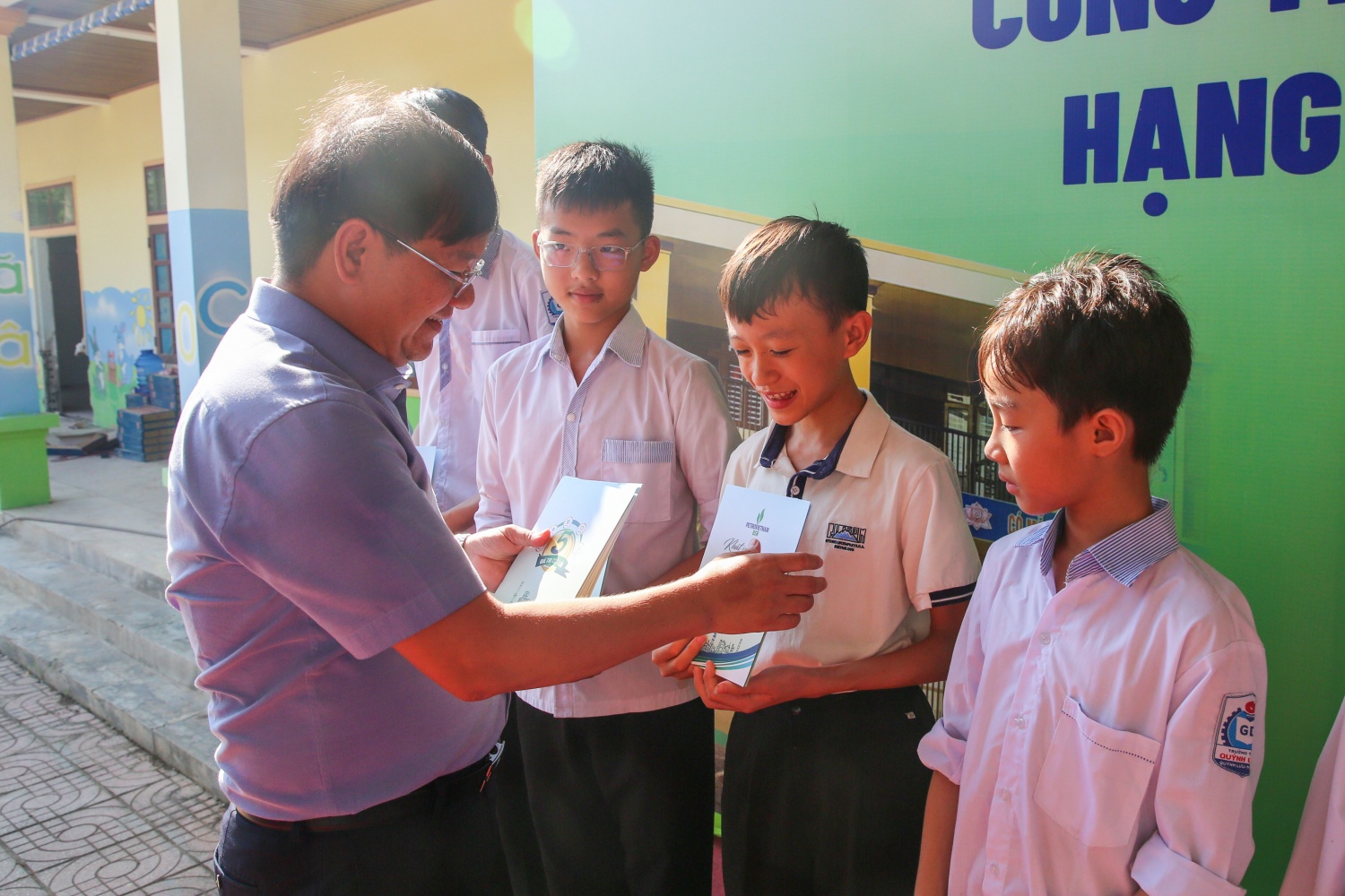 BSR khánh thành trường học, tri ân người có công tại quê hương Bác Hồ
