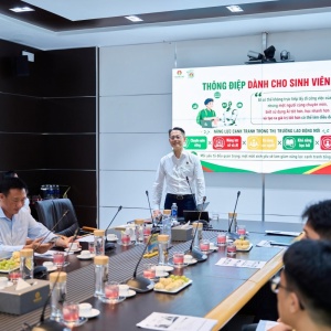 PVCFC trao “hành trang” nghề nghiệp cho thực tập sinh