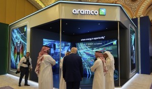 Saudi Aramco cân nhắc phân bổ dầu thô xuất sang châu Á