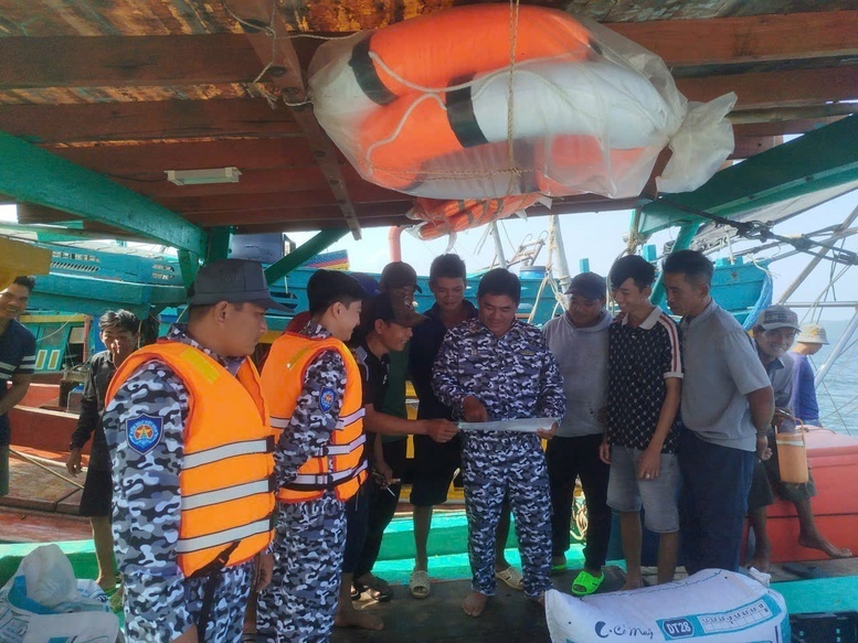 An Giang siết quản lý đội tàu, xử lý nghiêm vi phạm IUU An Giang siết quản lý đội tàu, xử lý nghiêm vi phạm IUU