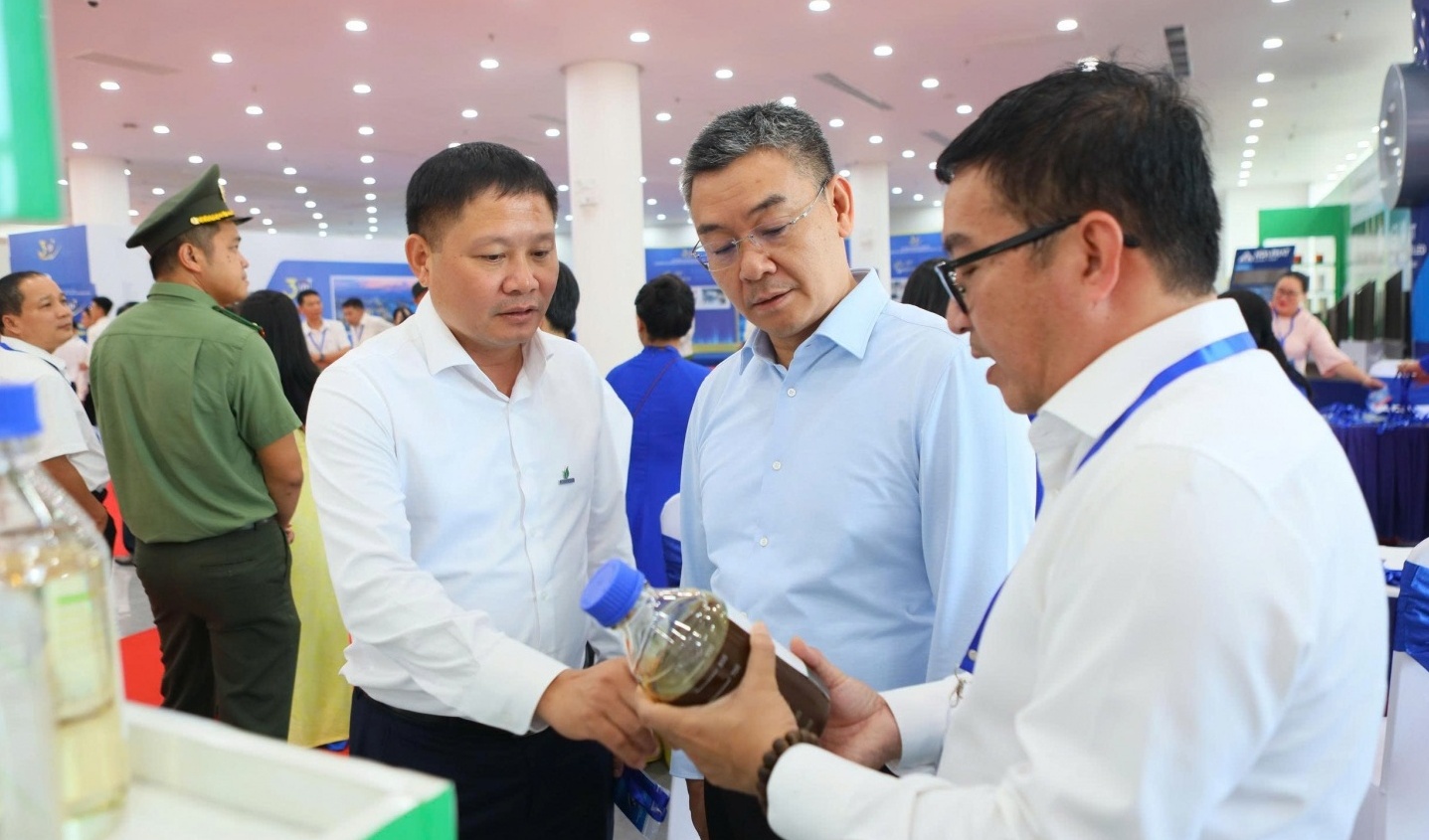 BSR lan tỏa sản phẩm tại triển lãm kỷ niệm 30 năm thành lập Ban Quản lý Khu kinh tế Dung Quất