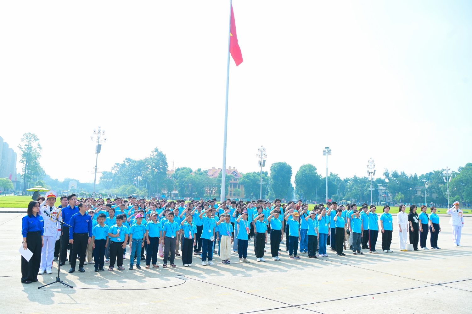 PETROVIETNAM tổ chức lê tuyên dương học sinh giỏi: Tiếp nối truyền thống, nuôi dưỡng những “người đi tìm lửa” thế hệ mới