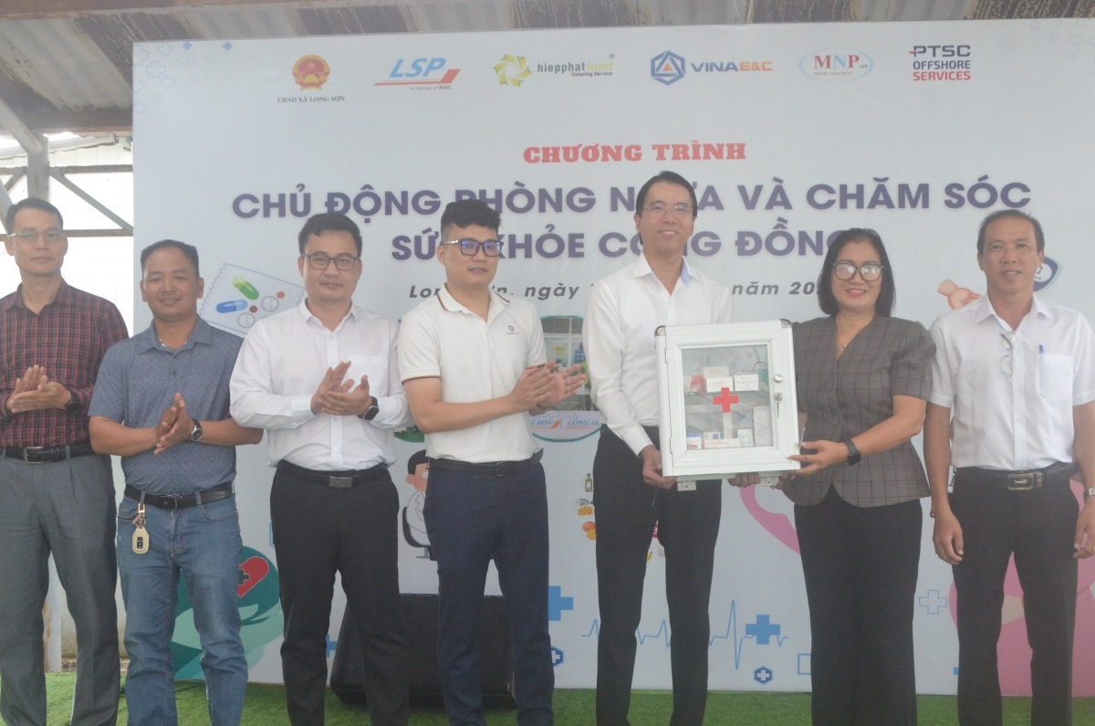 LSP cùng các đối tác đồng hành nâng cao sức khỏe cộng đồng tại xã Long Sơn
