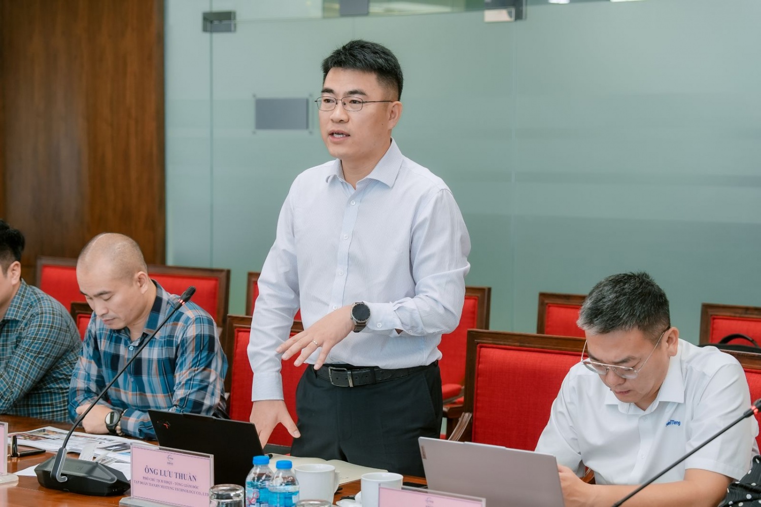 TKV tìm hiểu công nghệ tuyển than bằng tia X kết hợp AI