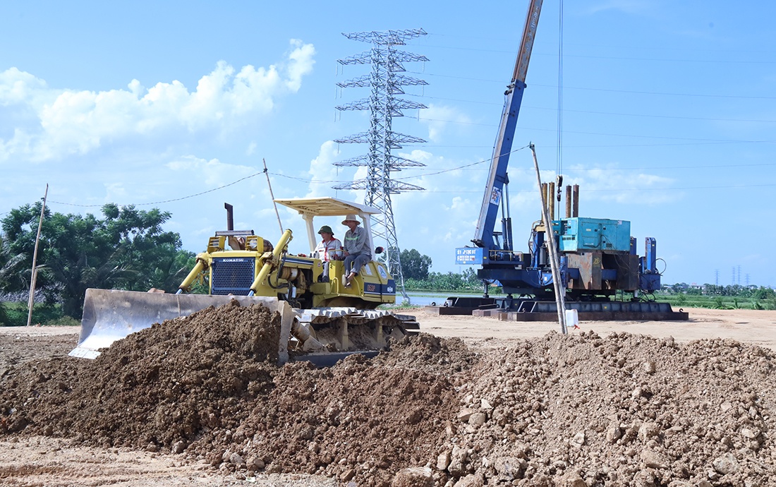 Tăng tốc đưa Dự án TBA 220kV Sầm Sơn và đường dây đấu nối về đích