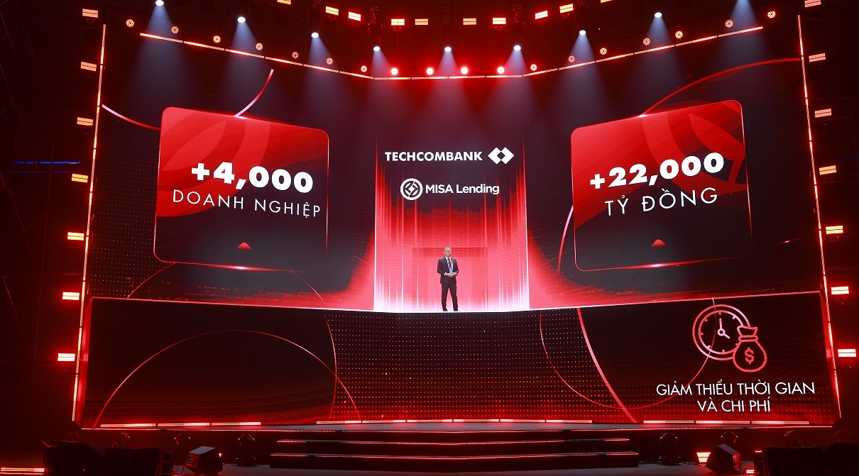 Techcombank kiến tạo vị thế dẫn dắt ngành thông qua dữ liệu và ứng dụng AI tại sự kiện ‘Chuyển đổi số ngành Ngân hàng năm 2026’ Techcombank kiến tạo vị thế dẫn dắt ngành thông qua dữ liệu và ứng dụng AI tại sự kiện ‘Chuyển đổi số ngành Ngân hàng năm 2026’