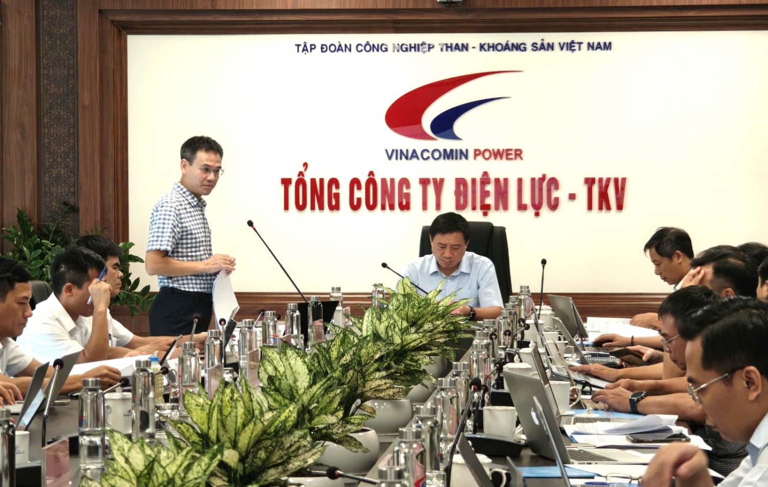 Sản lượng điện của TKV năm 2027 có thể đạt hơn 10,7 tỉ kWh TKV rà soát kế hoạch kỹ thuật công nghệ khối sản xuất điện năm 2027