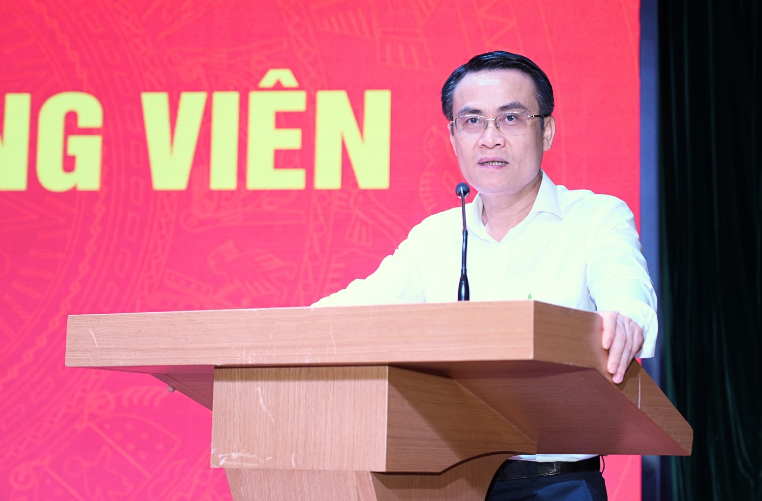 PVEP kết nạp đảng viên mới tại “địa chỉ đỏ”, tiếp lửa truyền thống cách mạng PVEP kết nạp đảng viên mới tại “địa chỉ đỏ”, tiếp lửa truyền thống cách mạng