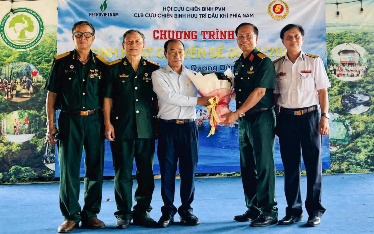 Câu lạc bộ Hưu trí Cựu chiến binh Dầu khí phía Nam về nguồn, gặp mặt kỷ niệm 81 năm Quốc khánh 2/9 Câu lạc bộ Hưu trí Cựu chiến binh Dầu khí phía Nam về nguồn, gặp mặt kỷ niệm 81 năm Quốc khánh 2/9
