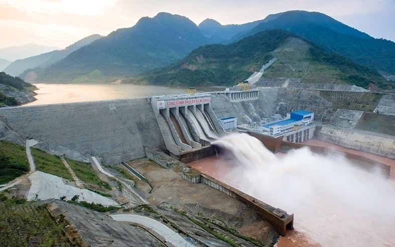 Bộ Công Thương yêu cầu chủ động ứng phó mưa lũ, bảo đảm an toàn điện và thủy điện