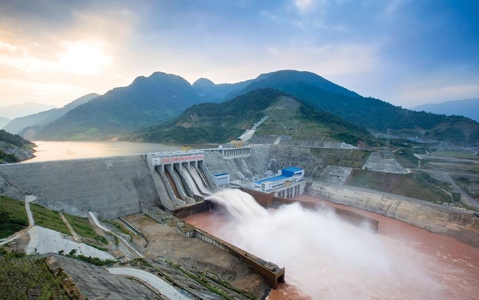 Bộ Công Thương yêu cầu chủ động ứng phó mưa lũ, bảo đảm an toàn điện và thủy điện