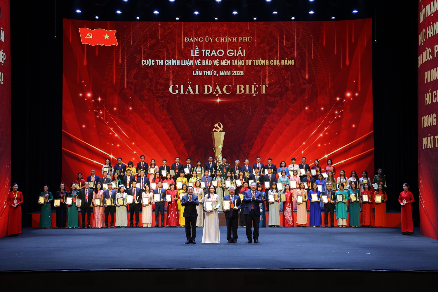 Đảng bộ PETROVIETNAM có 3 tác phẩm đạt giải tại Cuộc thi chính luận bảo vệ nền tảng tư tưởng của Đảng lần thứ II trong Đảng bộ Chính phủ