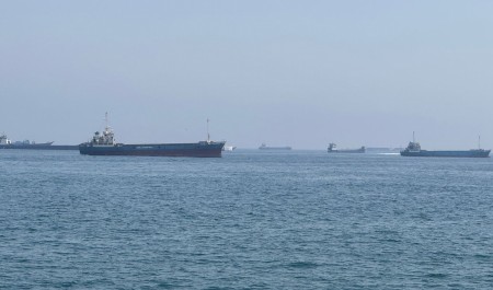 "Điểm nóng" Trung Đông ngày 24/8: Iran cho phép tàu chở dầu của Iraq đi qua Hormuz