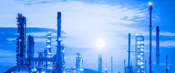 Exxon nhắm đến mảng kinh doanh hóa chất của Shell tại Mỹ