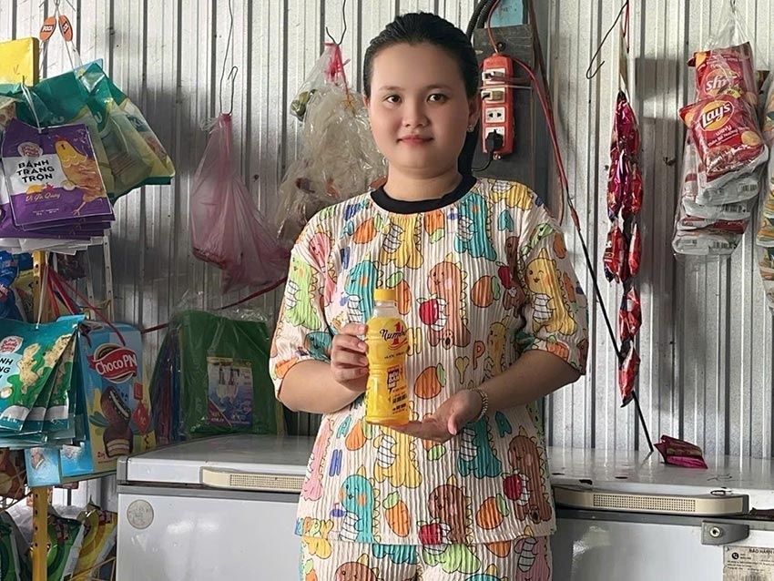 Từ 50 triệu đồng tiền thưởng, cô chủ quán miền Tây tiếp thêm “năng lượng” cho việc kinh doanh Từ 50 triệu đồng tiền thưởng, cô chủ quán miền Tây tiếp thêm “năng lượng” cho việc kinh doanh