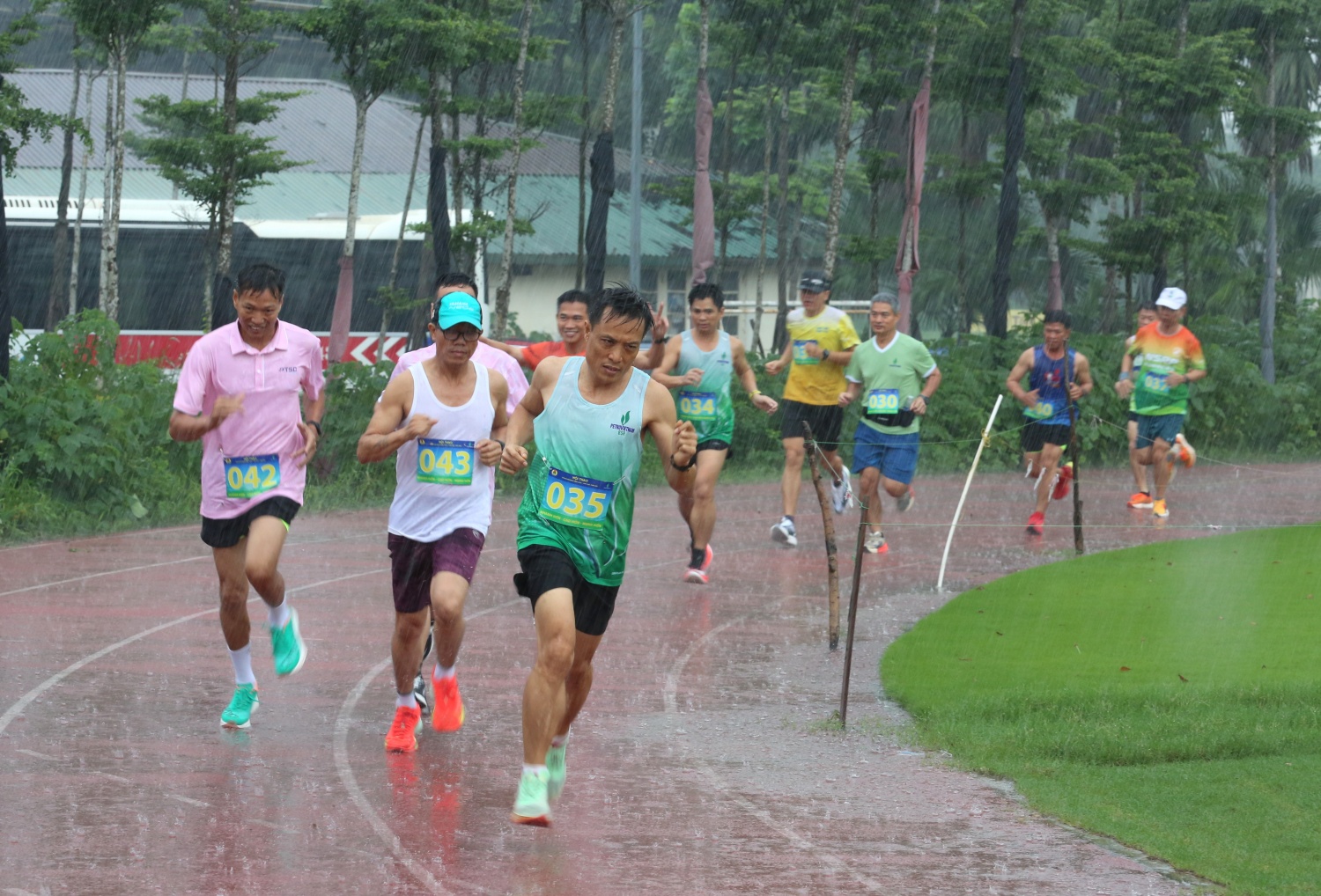 BSR đạt thành tích Nhì toàn đoàn tại Hội thao PETROVIETNAM 2026 khu vực phía Bắc BSR đạt thành tích Nhì toàn đoàn tại Hội thao PETROVIETNAM 2026 khu vực phía Bắc