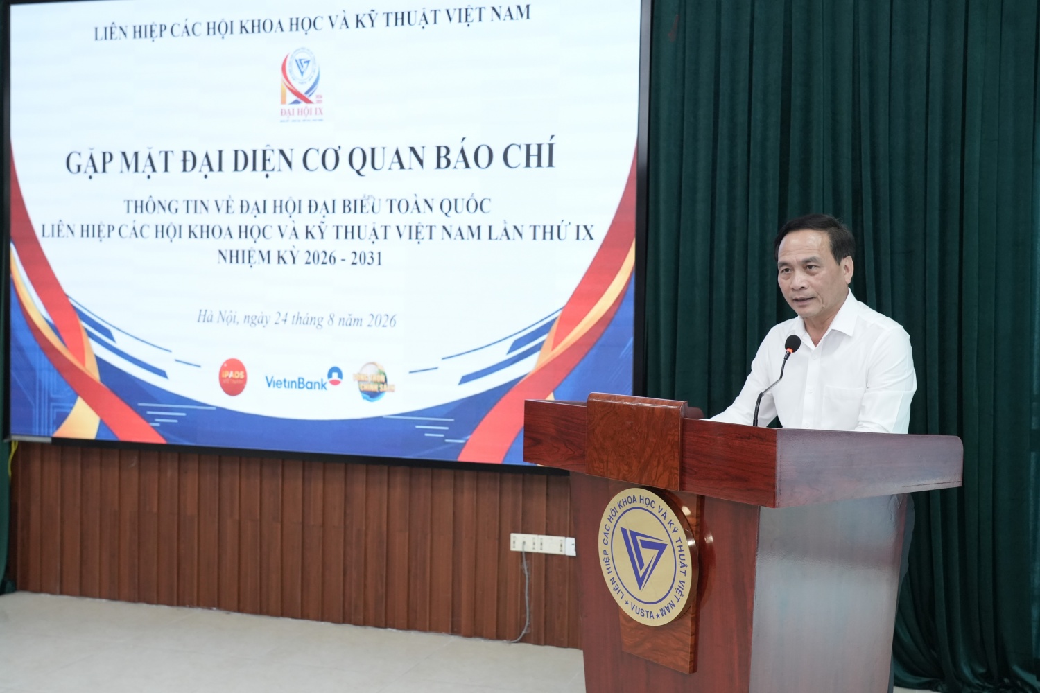 PGS. TS. Phạm Ngọc Linh - Phó Chủ tịch LHHVN phát biểu tại buổi gặp mặt PGS. TS. Phạm Ngọc Linh - Phó Chủ tịch LHHVN phát biểu tại buổi gặp mặt