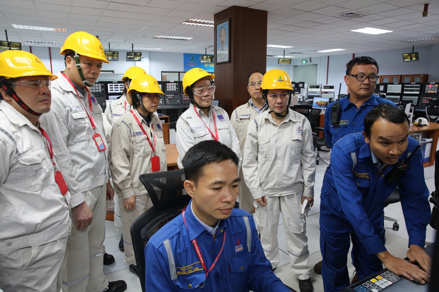 Dấu ấn khoa học công nghệ gắn với nhiệm vụ bảo đảm quốc phòng, an ninh Dấu ấn khoa học công nghệ gắn với nhiệm vụ bảo đảm quốc phòng, an ninh