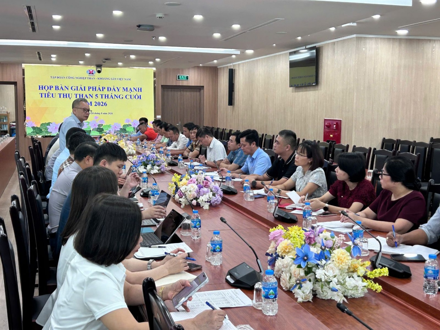 TKV cung ứng than