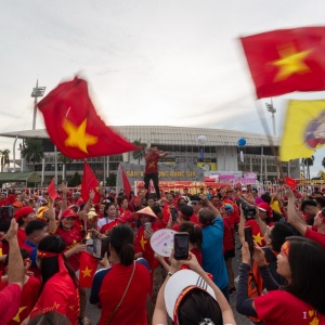 [VIDEO] Sân Mỹ Đình ngập tràn sắc đỏ trước trận chung kết lượt về ASEAN Cup 2026