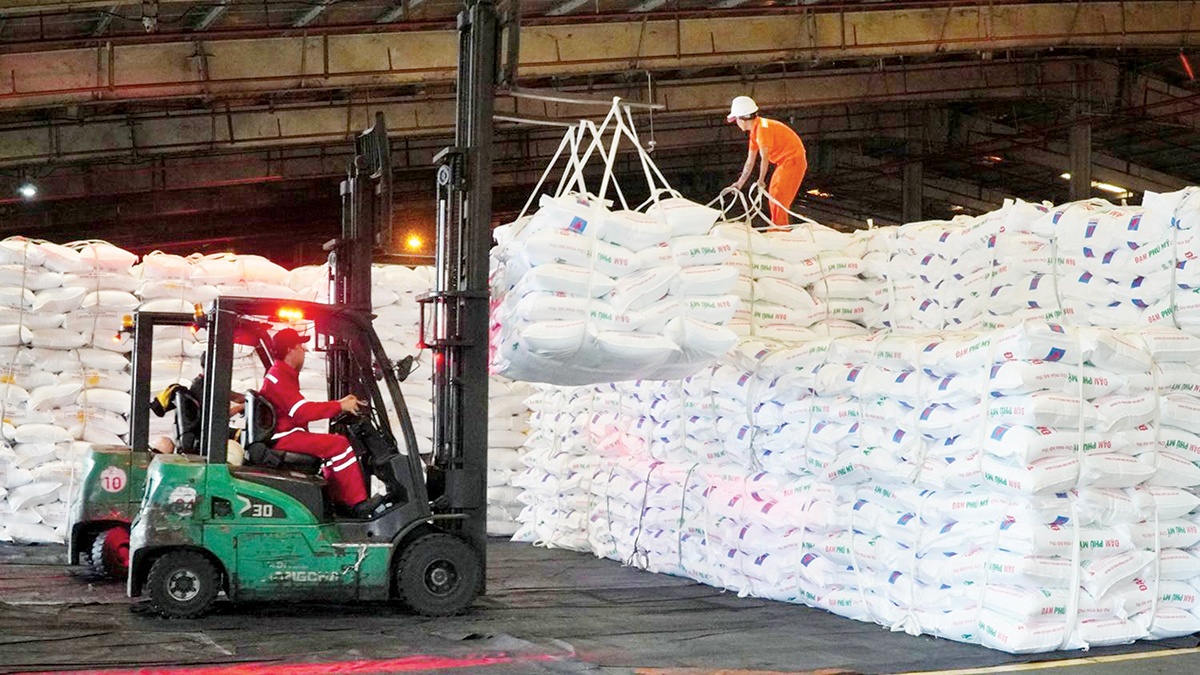Từ chuỗi giá trị dầu khí đến hệ sinh thái công nghiệp - năng lượng