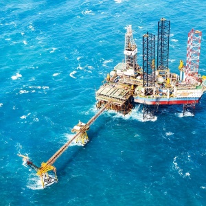 Từ chuỗi giá trị dầu khí đến hệ sinh thái công nghiệp - năng lượng