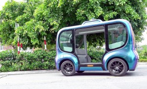 Hà Nội cho phép thử nghiệm xe buýt tự hành, robot taxi