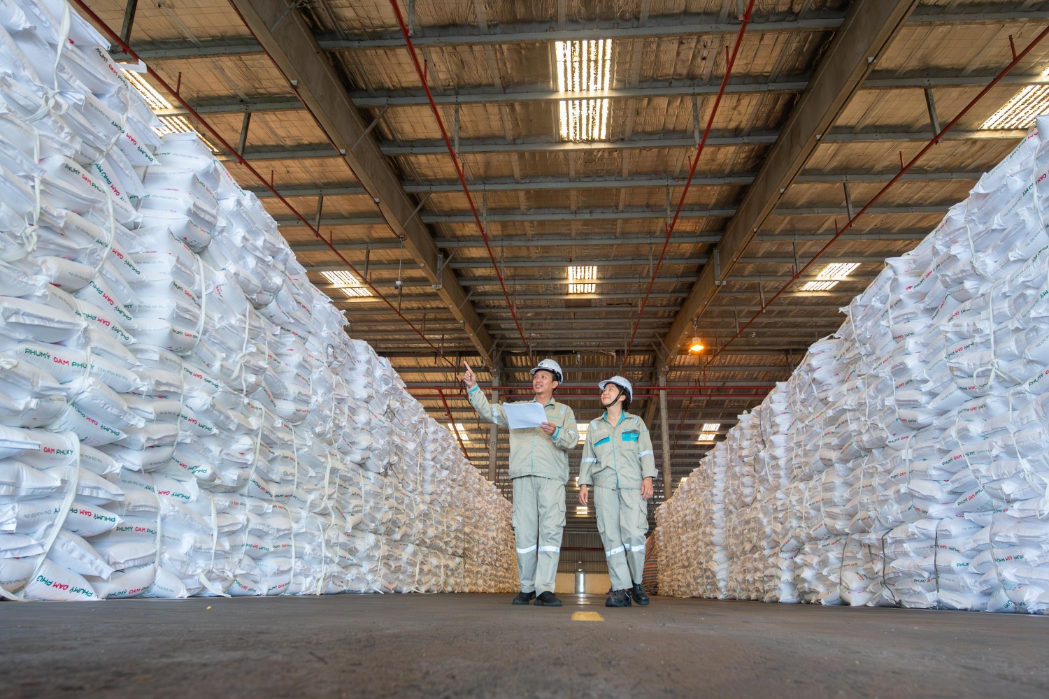 PVFCCo – Phú Mỹ vào Top 50 Doanh nghiệp Dẫn đầu ESG Việt Nam 2026
