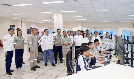 Tổng Giám đốc PETROVIETNAM Lê Mạnh Cường kiểm tra hoạt động tại NM Đạm Phú Mỹ, NMĐ Nhơn Trạch 3&4