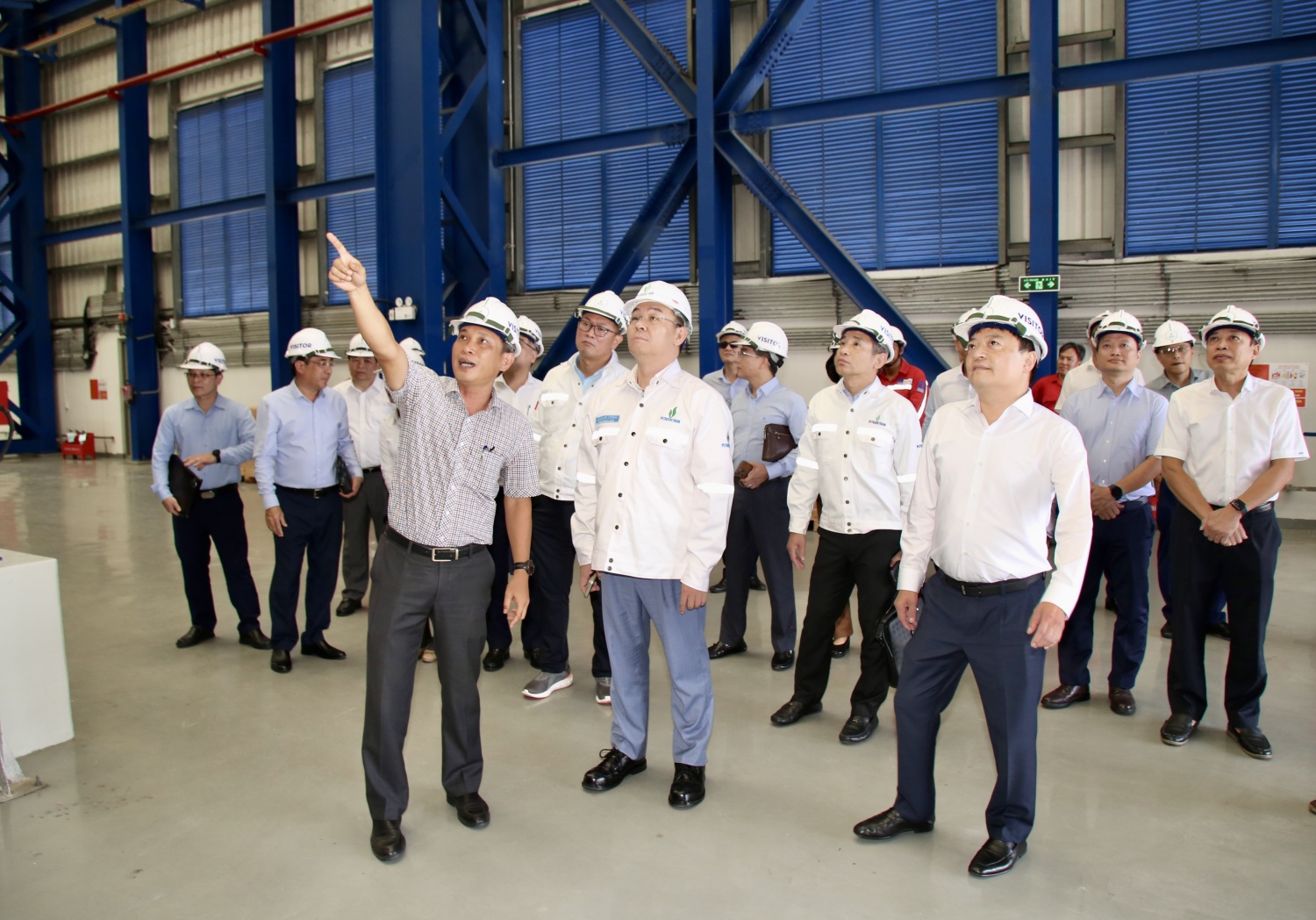 Tổng Giám đốc PETROVIETNAM Lê Mạnh Cường kiểm tra hoạt động tại NM Đạm Phú Mỹ, NMĐ Nhơn Trạch 3&4 Tổng Giám đốc PETROVIETNAM Lê Mạnh Cường kiểm tra hoạt động tại NM Đạm Phú Mỹ, NMĐ Nhơn Trạch 3&4
