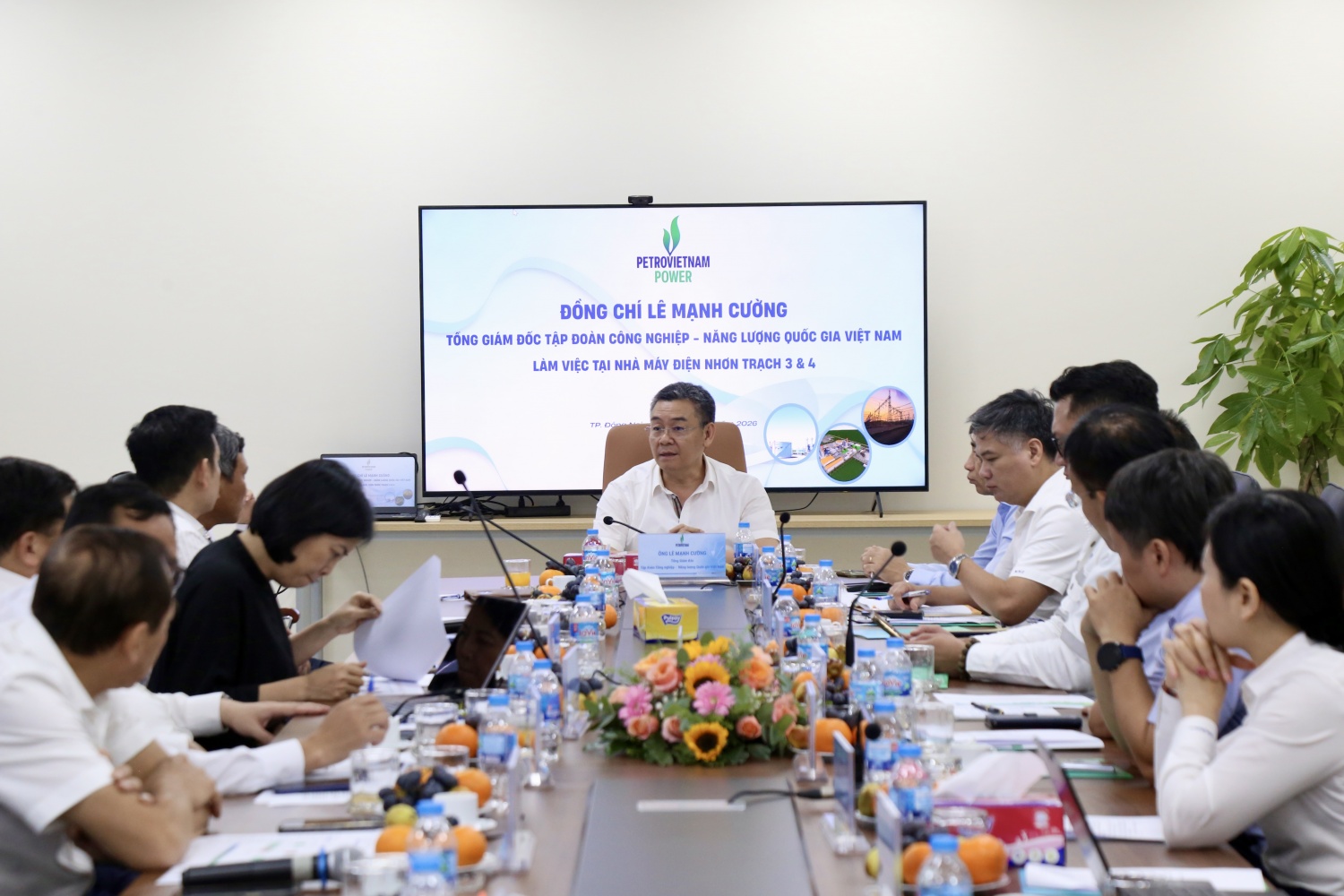 Tổng Giám đốc PETROVIETNAM Lê Mạnh Cường kiểm tra hoạt động tại NM Đạm Phú Mỹ, NMĐ Nhơn Trạch 3&4 Tổng Giám đốc PETROVIETNAM Lê Mạnh Cường kiểm tra hoạt động tại NM Đạm Phú Mỹ, NMĐ Nhơn Trạch 3&4