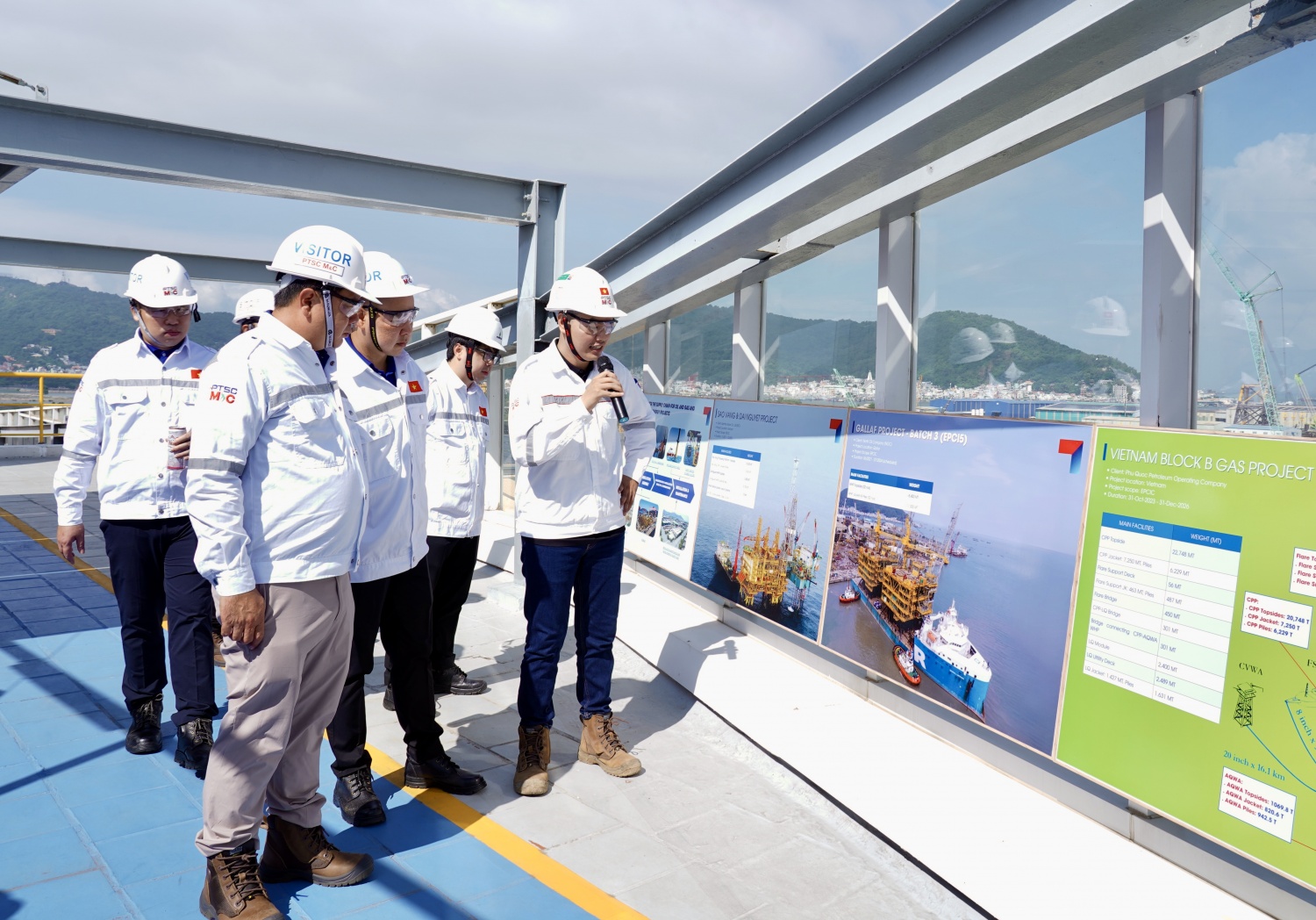 Tuổi trẻ Việt Nam - Lào tăng cường gắn kết, chia sẻ kinh nghiệm qua tìm hiểu thực tế tại PETROVIETNAM Tuổi trẻ Việt Nam Lào tăng cường gắn kết, chia sẻ kinh nghiệm qua tìm hiểu thực tế tại PETROVIETNAM