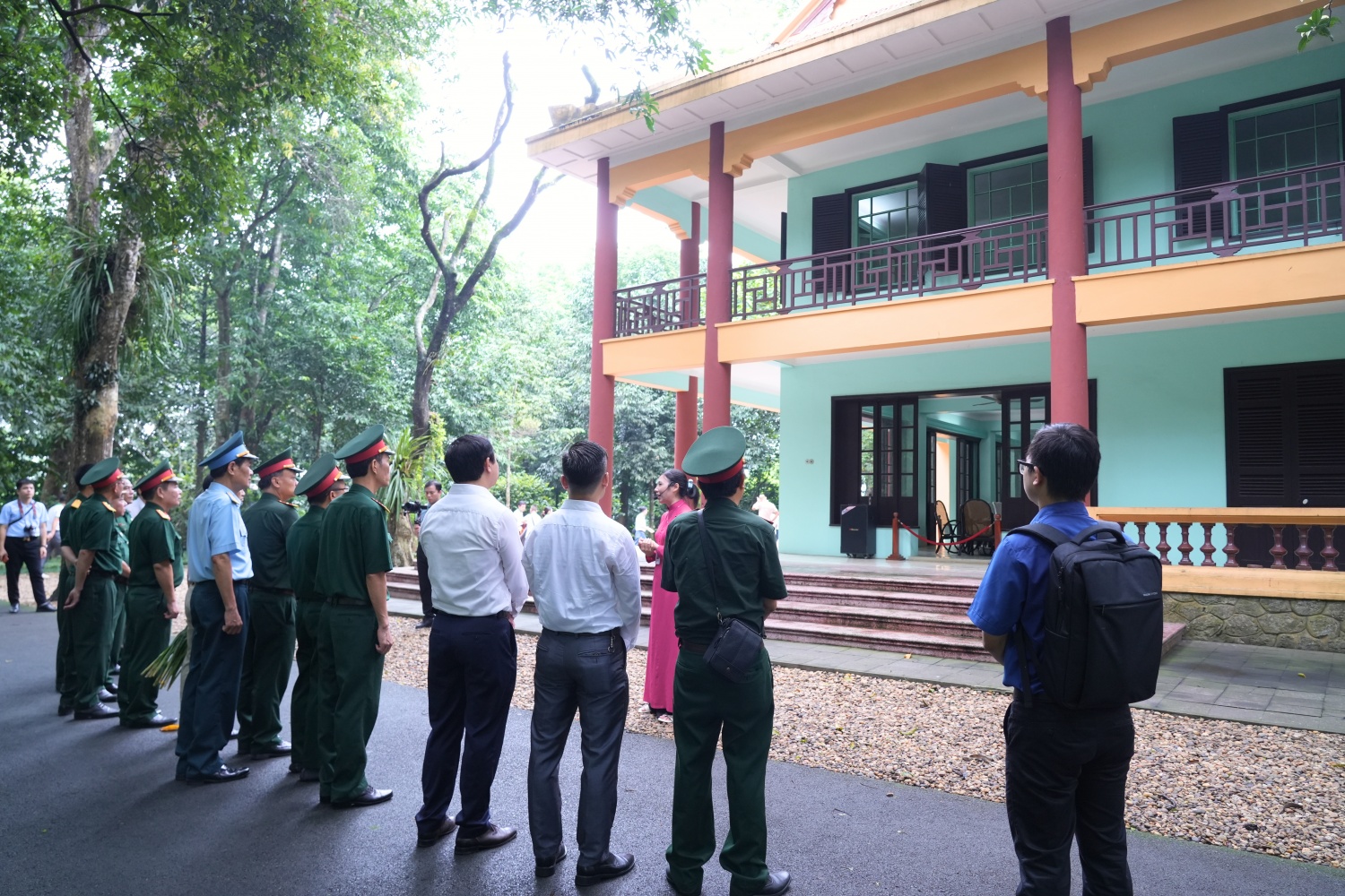 Hội CCB Bộ máy QL&ĐH PETROVIETNAM giáo dục truyền thống, tiếp nối phẩm chất “Bộ đội Cụ Hồ”