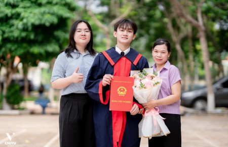 ​​​​​​​Nghị lực vươn lên của cậu sinh viên ngành Hóa học