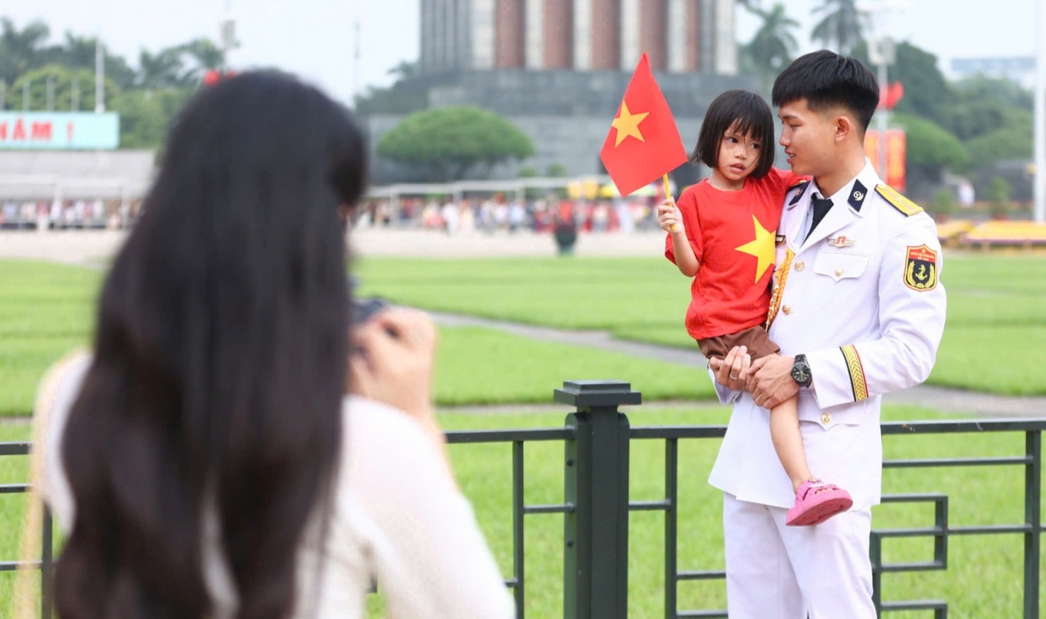 Quảng trường Ba Đình rộn ràng không khí Quốc khánh 2/9