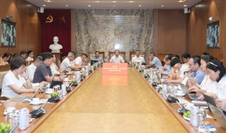 Đảng bộ PETROVIETNAM nghiên cứu, quán triệt các nghị quyết, chỉ thị của Bộ Chính trị