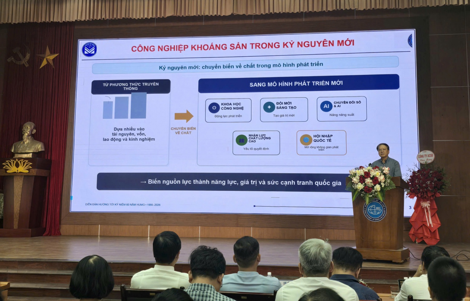 Đào tạo nhân lực Mỏ - Địa chất phải xứng tầm quốc tế Đào tạo nhân lực Mỏ - Địa chất xứng tầm quốc tế