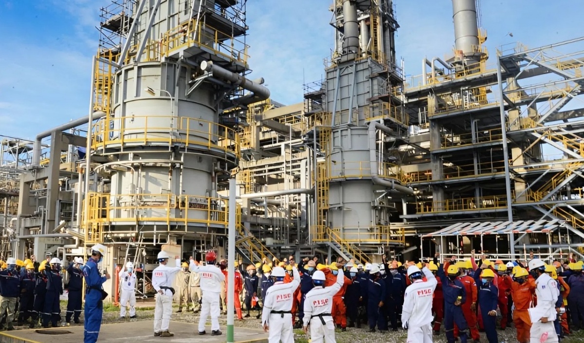 Nội lực PETROVIETNAM tại các công trình công nghiệp năng lượng trên bờ