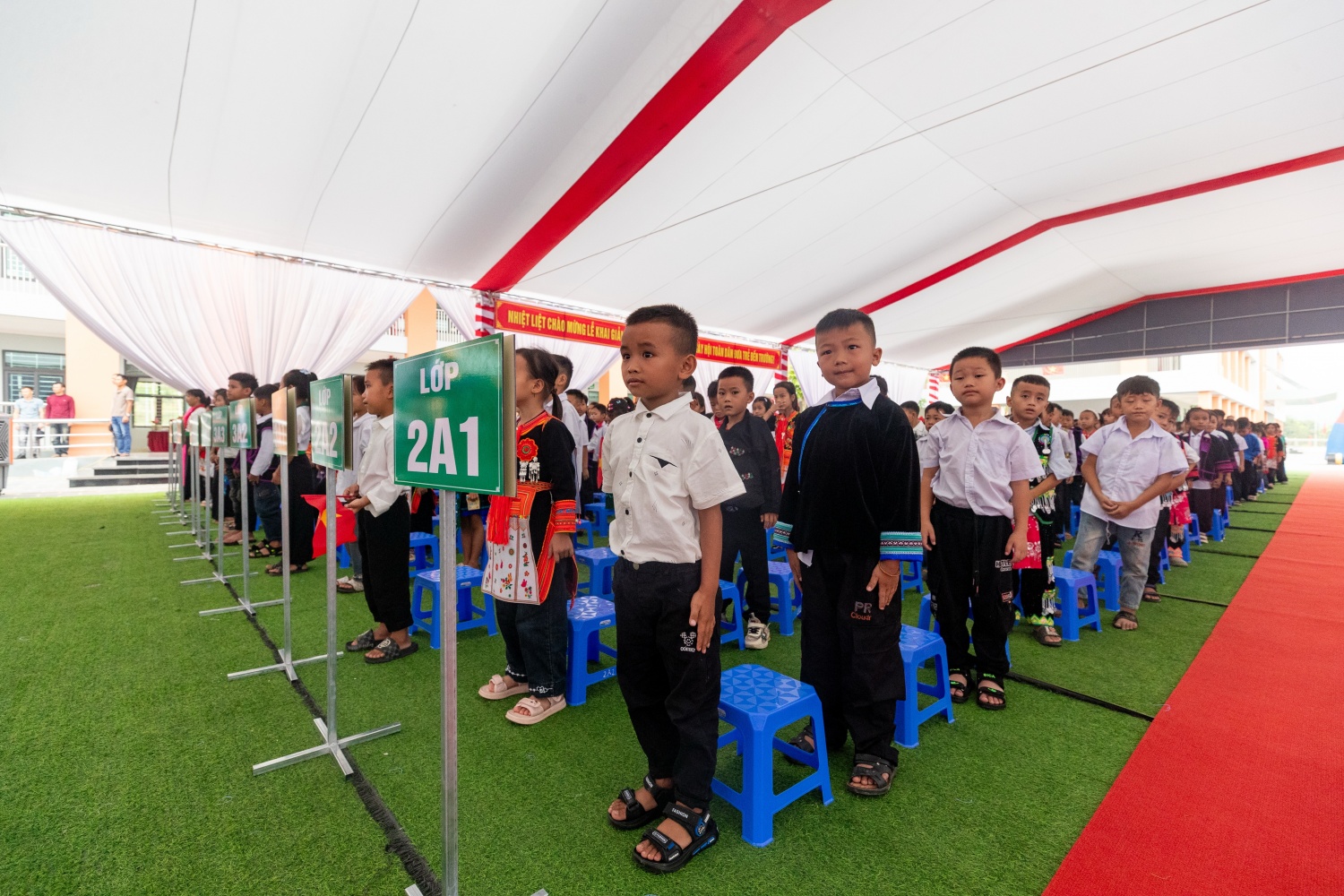 Khai giảng và khánh thành Trường PETROVIETNAM - Phong Thổ (Lai Châu): Điểm tựa cho ước mơ và khát vọng bay xa Khai giảng và khánh thành Trường PETROVIETNAM - Phong Thổ (Lai Châu): Điểm tựa cho ước mơ và khát vọng bay xa