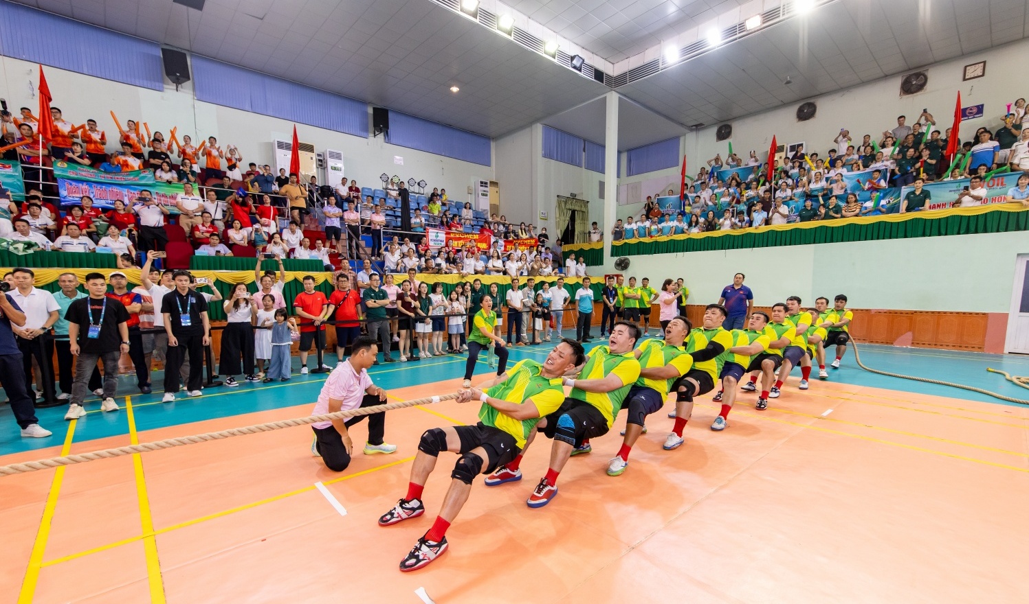 Bùng nổ cảm xúc với môn kéo co tại Hội thao PETROVIETNAM 2026 khu vực phía Nam