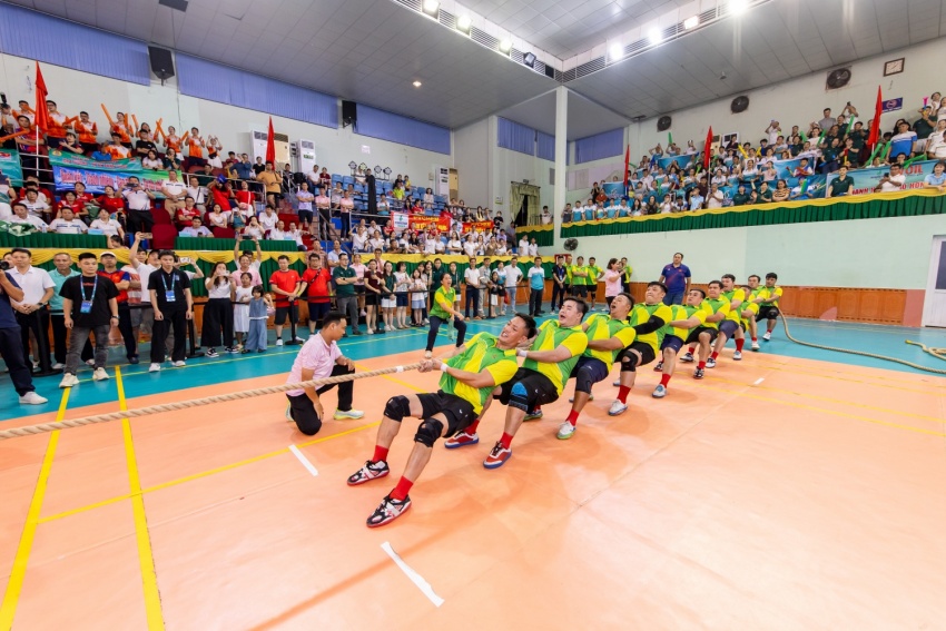 Bùng nổ cảm xúc với môn kéo co tại Hội thao PETROVIETNAM 2026 khu vực phía Nam
