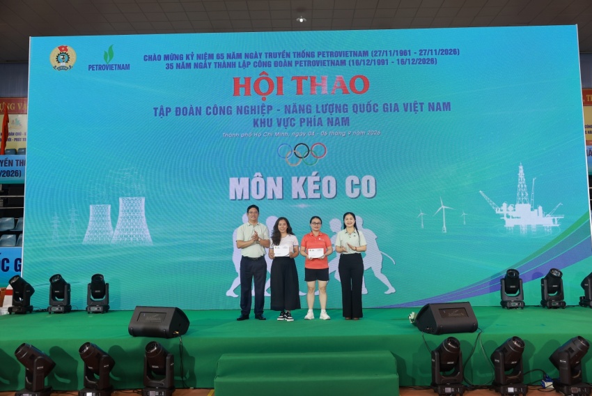 Bùng nổ cảm xúc với môn kéo co tại Hội thao PETROVIETNAM 2026 khu vực phía Nam