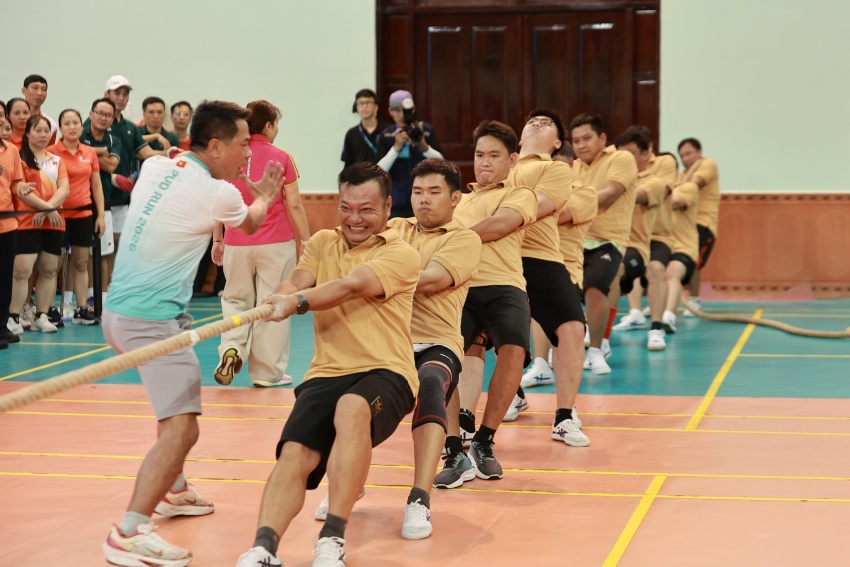 Bùng nổ cảm xúc với môn kéo co tại Hội thao PETROVIETNAM 2026 khu vực phía Nam