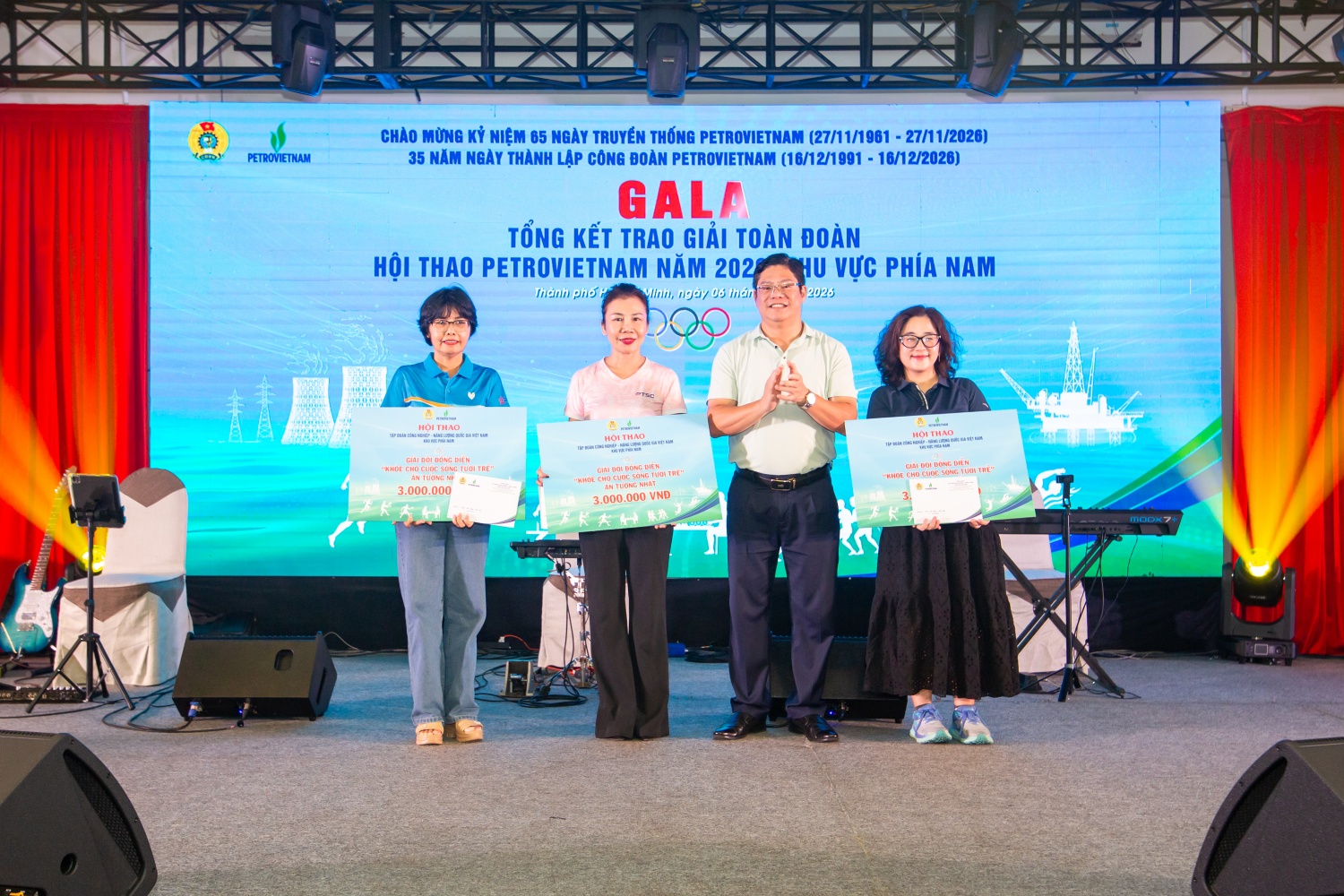 Dấu ấn rực rỡ tại Hội thao Petrovietnam 2026 khu vực phía Nam: Lan tỏa tinh thần Một đội ngũ - Một mục tiêu Dấu ấn rực rỡ tại Hội thao PETROVIETNAM 2026 khu vực phía Nam: Lan tỏa tinh thần