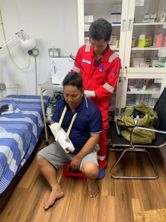 Mỏ Đại Hùng - “trạm y tế” giữa biển khơi, điểm tựa của ngư dân